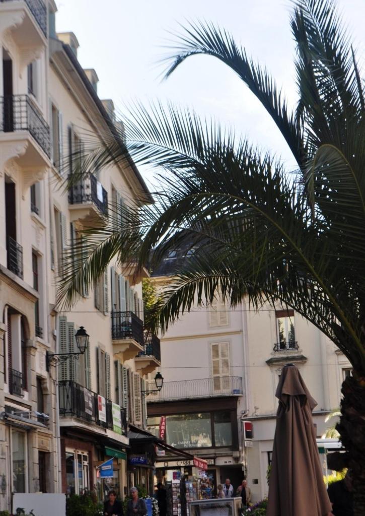 SEJOURAIXLESBAINS-Epicurieux Apartment Aix-les-Bains Exterior foto